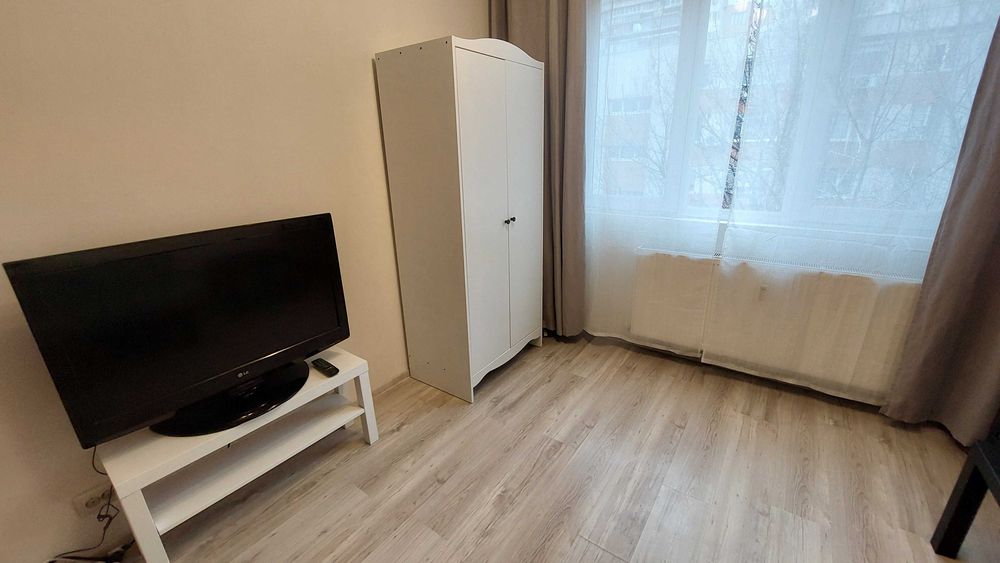Apartament 3 camere de vanzare