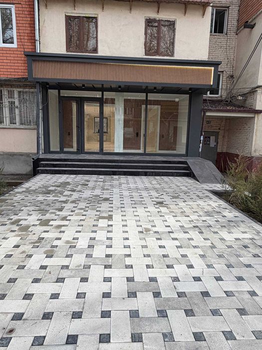 Аренда коммерческое помещения в Новза метро Хамза