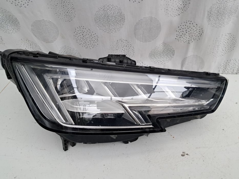 Фар Audi A4 B9 Matrix Led