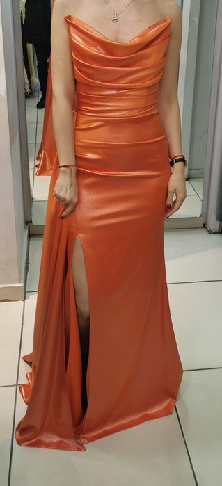 Официална дълга рокля