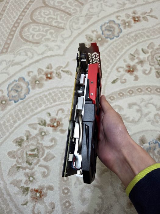 Видеокарта GTX 1660SUPER