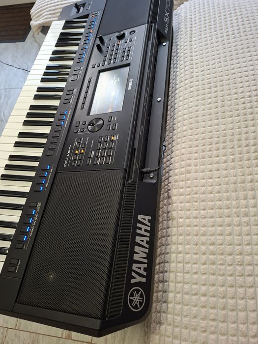 Yamaha psr sx700