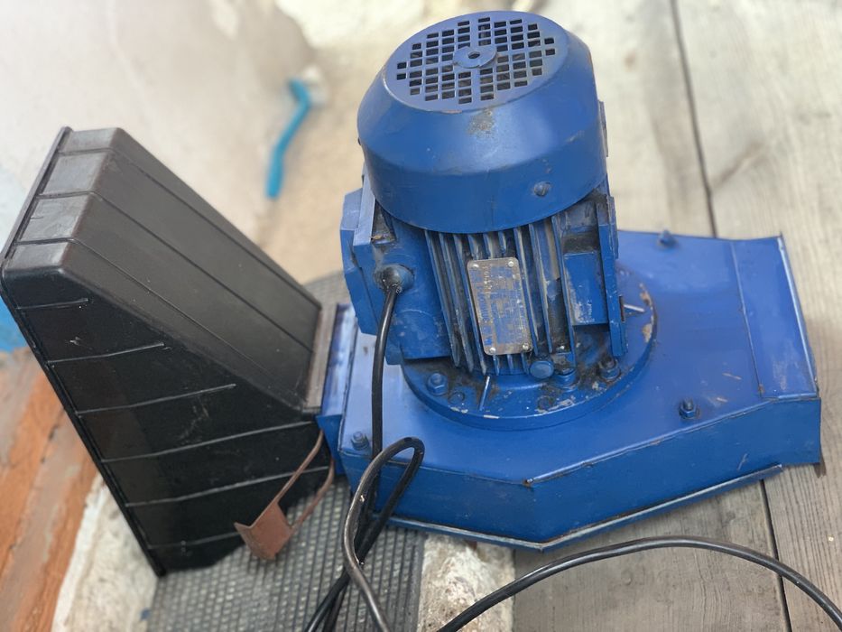 Кормоизмельчитель Эликор-1, 1700 Вт,