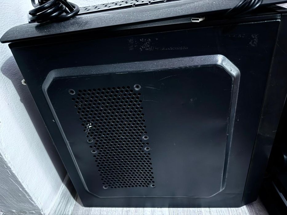 Компьютер LG рабочий