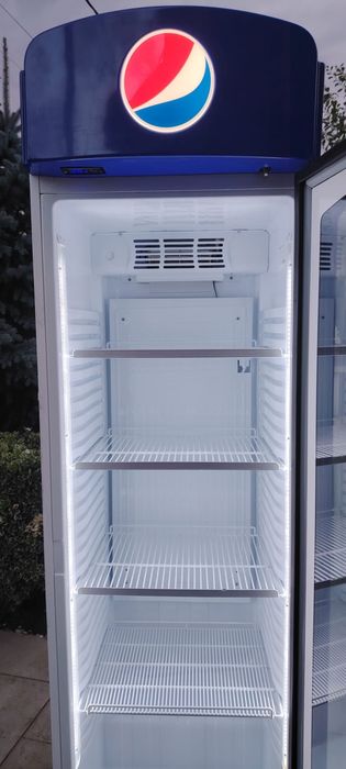 Vitrina frigorifica / frigider bauturi LED ECO generatie noua model special