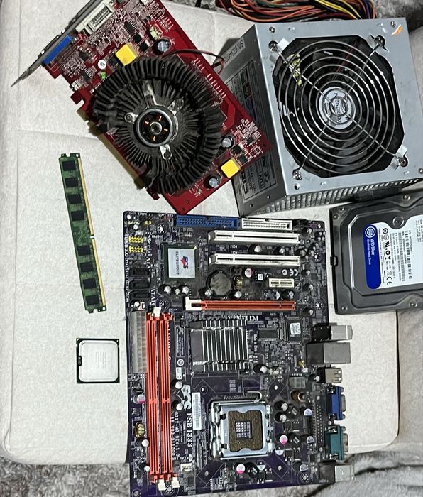 Комплект ПК (материнка + проц + видеокарта + БП + HDD)