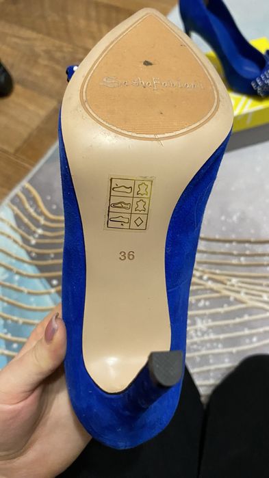 Продаются туфли