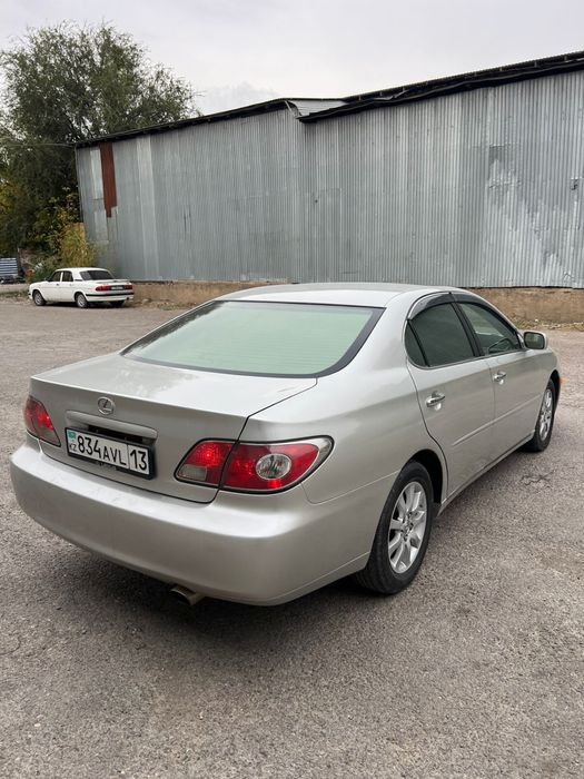 Продается Lexus es 300