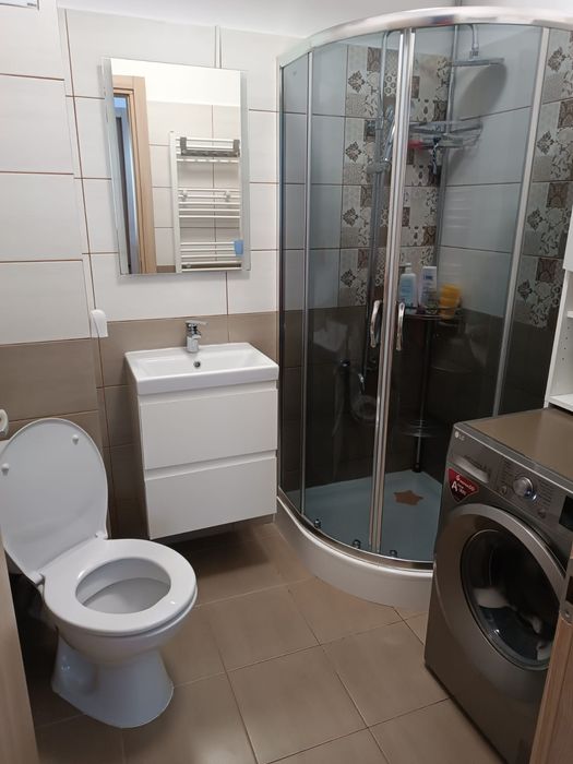 Apartament 3 camere de vanzare