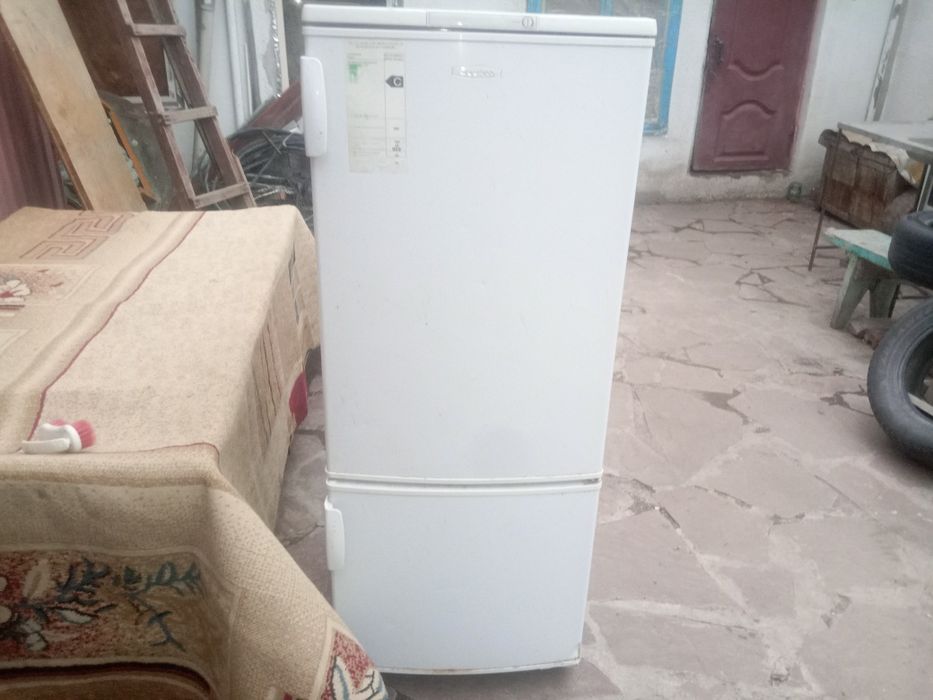 Холодильник берюса