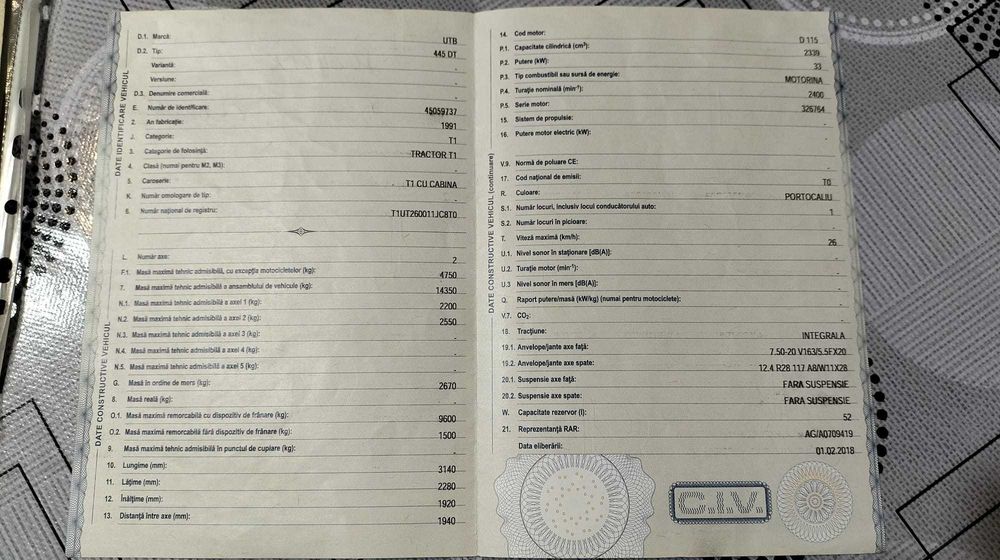 Tractor Universal U445 DTC