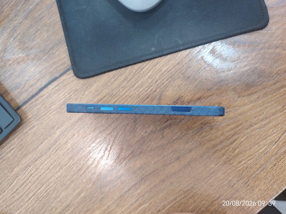 iPhone  12  mini