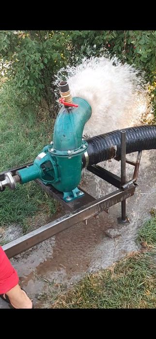 Матор помпа 200 мм