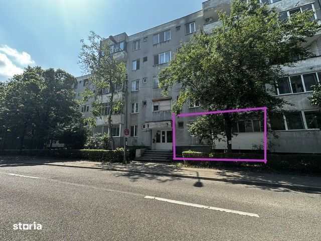 Apartament decomandat cu 3 camere-Splaiul Crișanei