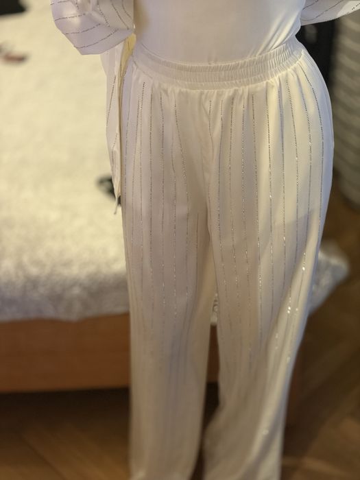 Официален комплект. Панталон/Риза.