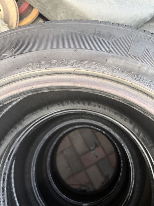 Продам шины 255 55 r18