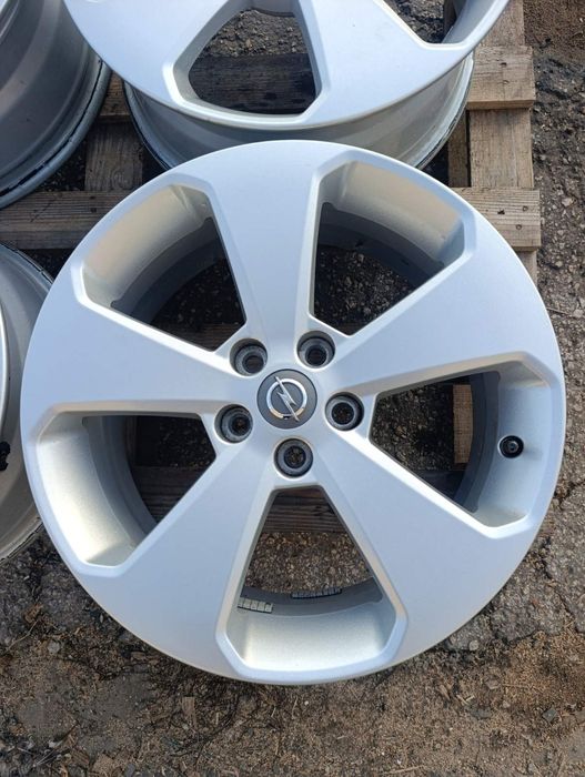 Джанти 17" 5×105 за Opel Mokka , Astra / Опел Астра , Мока