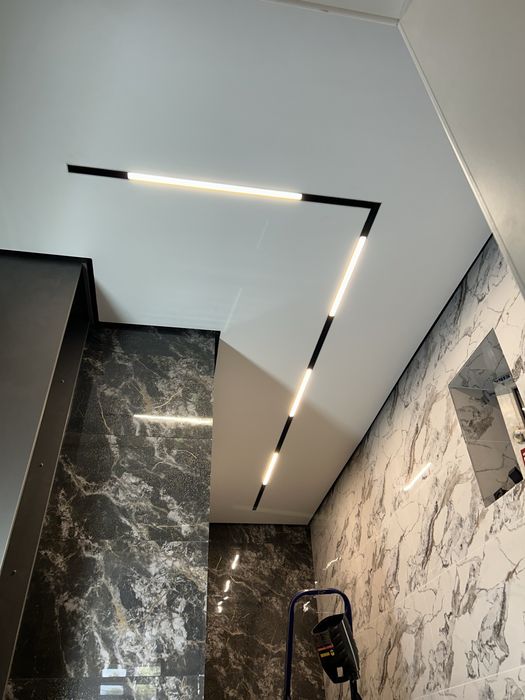 Натежной потолок