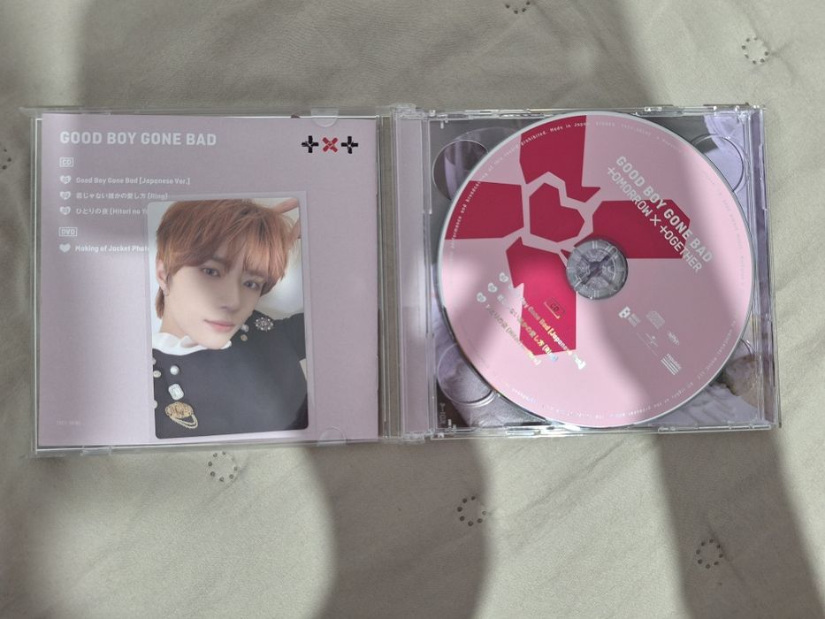 Tomorrow X Together Fight or Escape si Good boy gone bad