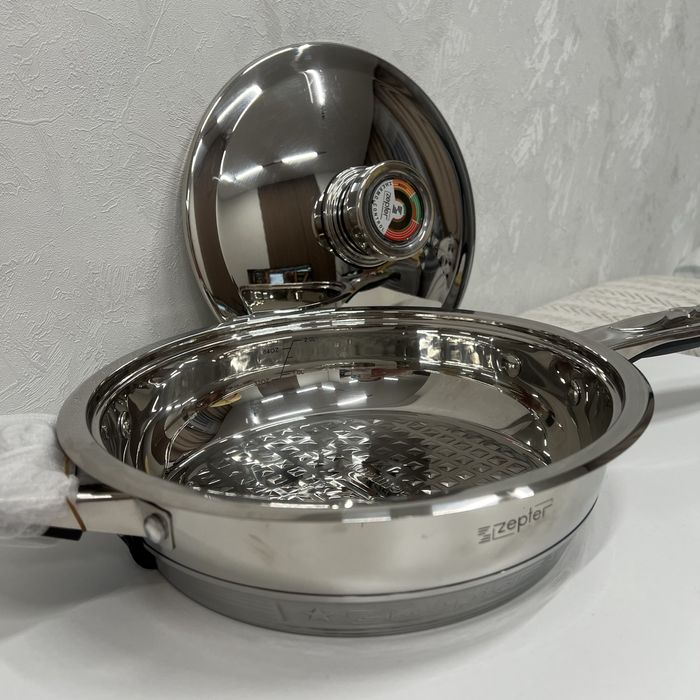 Продам набор посуды Zepter