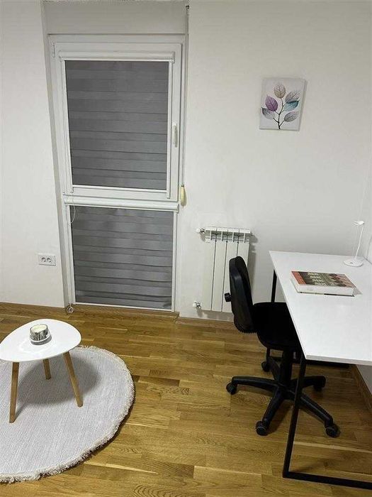 Дава се под наем Тристаен апартамент в Пловдив, Южен - 85 кв.м за 367.2 € - Снимка #9