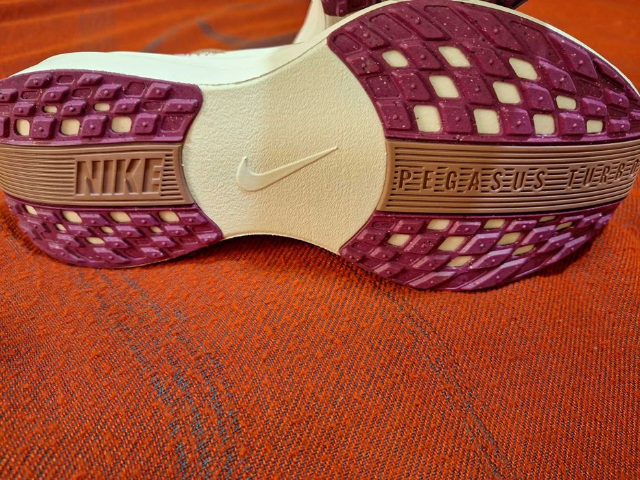 Дамски маратонки NIKE Pegasus plus