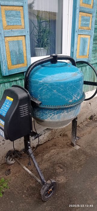 Продам бетономешалку