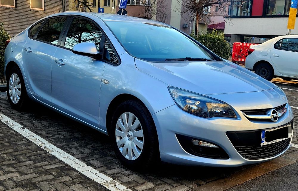 De vanzare opel astra turbo