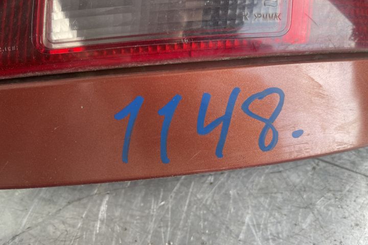 Lampa / Tripla stop dreapta pe aripa Audi A4 B5