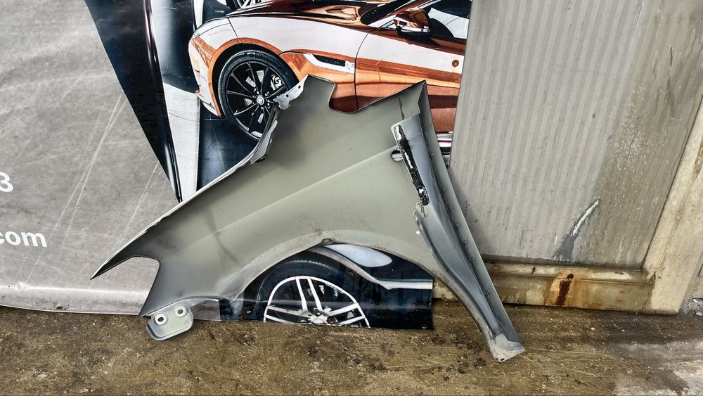 Volkswagen Touran 1T0 десен калник