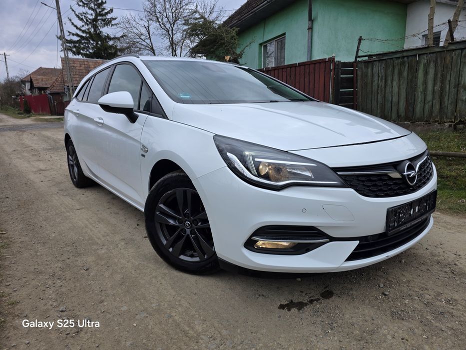 Opel Astra K 2020