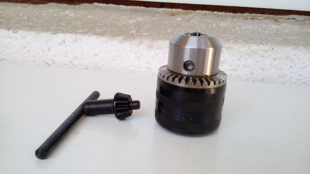 Нови Широки длета 80мм SDS-Plus и SDS-Max шила и патронници  за Перфор