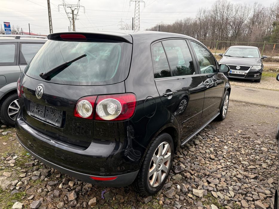 Volkswagen golf 5 plus