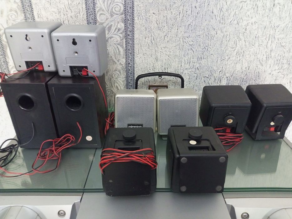 Продам microlab колонки.