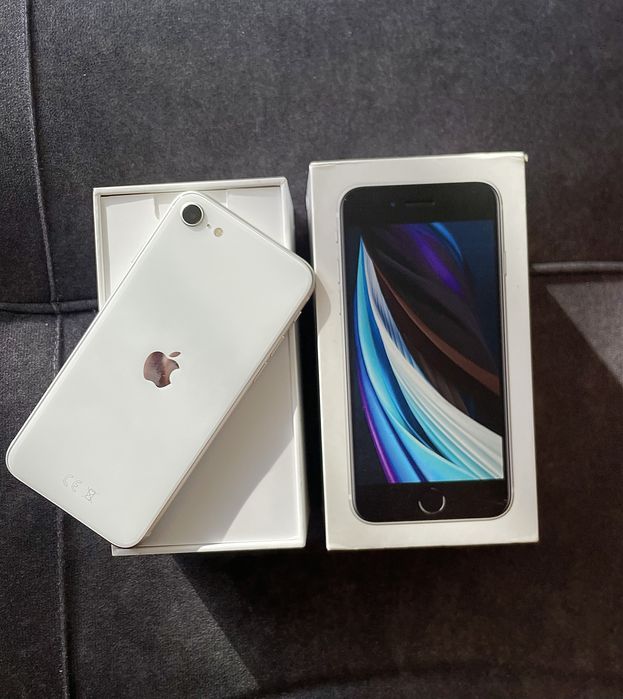 Айфон SE 2022 продается