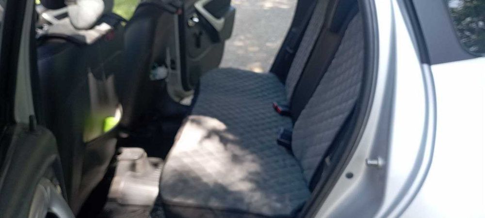 Автомобиль Nissan Terrano