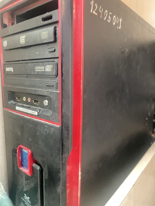 Офисный компютер