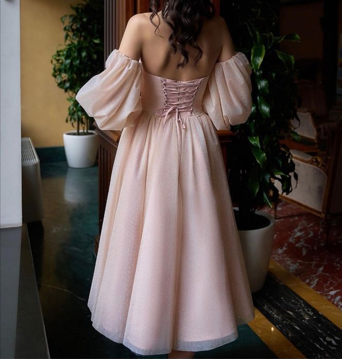 Нежное, мерцающее платья