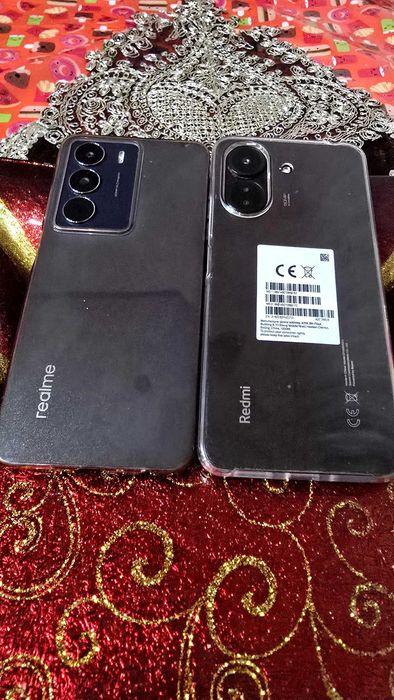 Realme 14x 5G 6/128GB  100 евро,  Redmi 13c 8/256GB 120евро