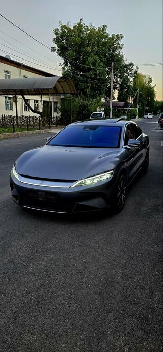 BYD Han 2022 flagship 715km kraska tozza eng fulli