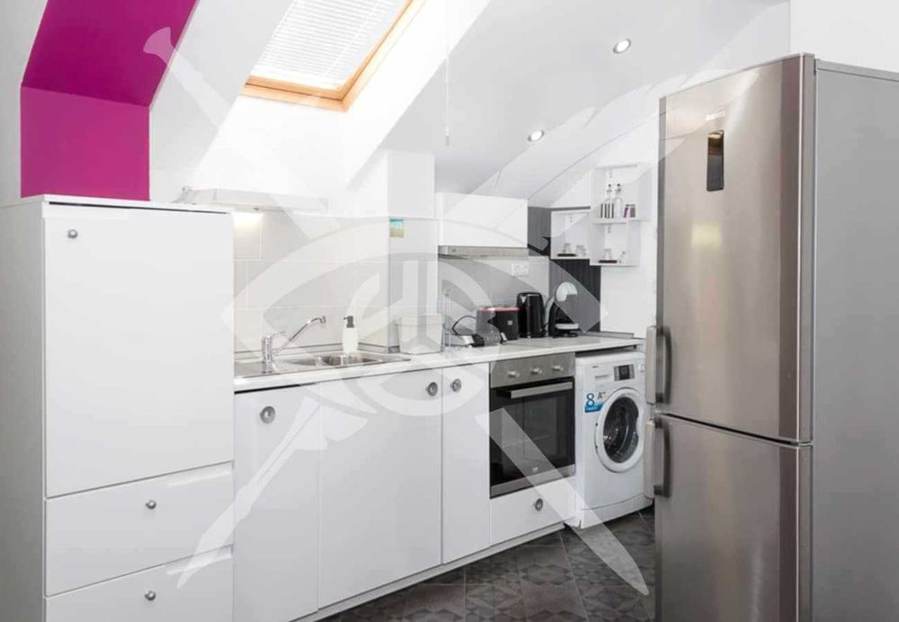 Дава се под наем Тристаен апартамент в Варна, ВИНС - 60 кв.м за 600 € - Снимка #1