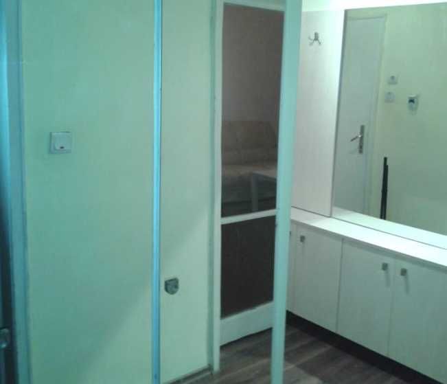 Дава се под наем Едностаен апартамент в София, Гоце Делчев - 42 кв.м за 338.64 € - Снимка #1