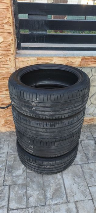 Cauciucuri 4 bucăți 245 45 R 20 Pirelli