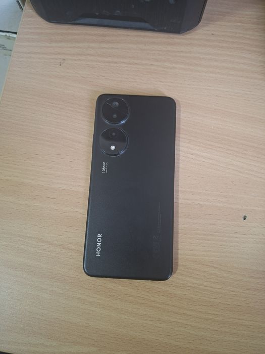 Продам Honor X7b в хорошем состоянии