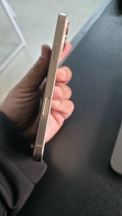 Vand Iphone 16 pro max