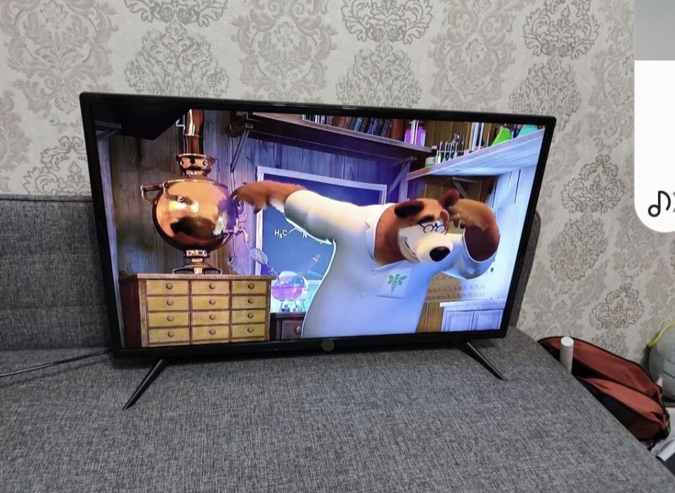 Продам телевизор смарт 32 диагональ