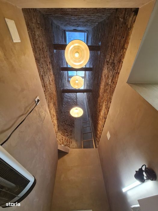 Inchiriez Ap. 3 Camere 2bai Ultracentral Bulevard Piata Mica Deosebit!