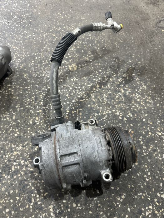 Компресор климатик БМВ Е46 3.0д 184кс