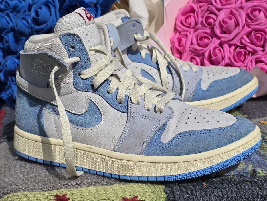 Jordan Air 1 Zoom CMFT кецове N38,5