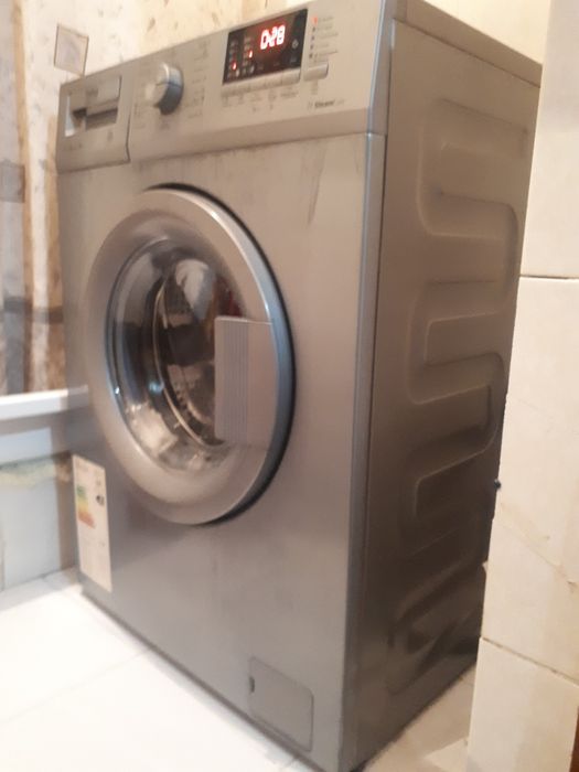Продам стиральную машину
